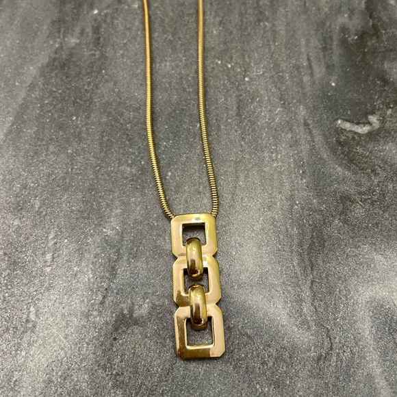 Vintage Gold Link Necklace - Picture 8 of 8